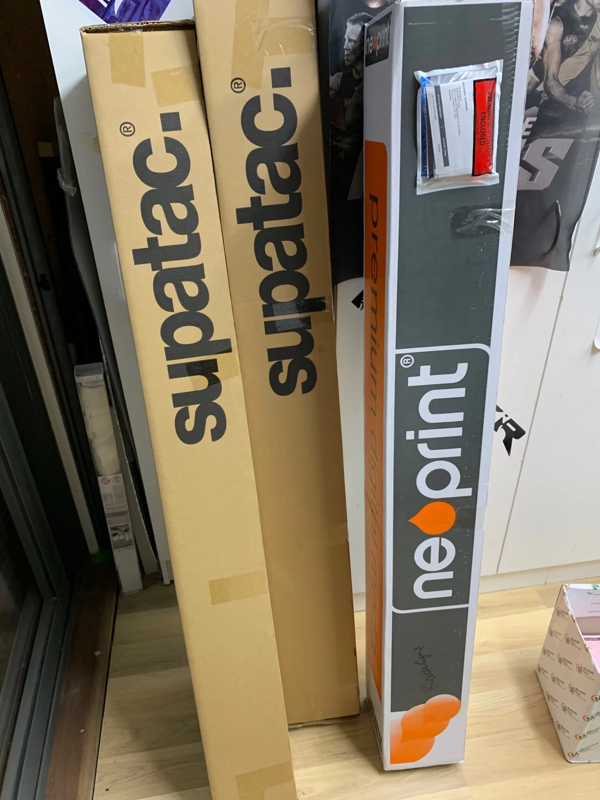 RADesignz project: Sign materials in the workshop