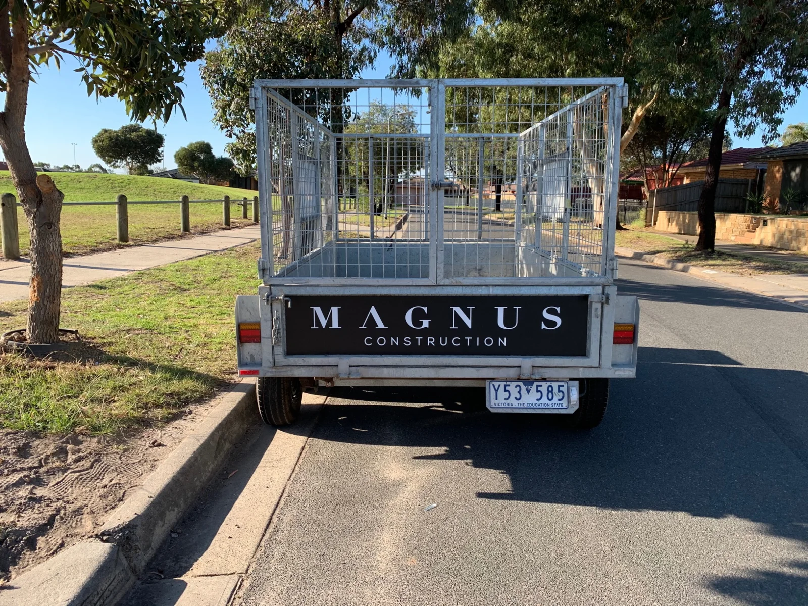 RADesignz project: Construction trailer lettering