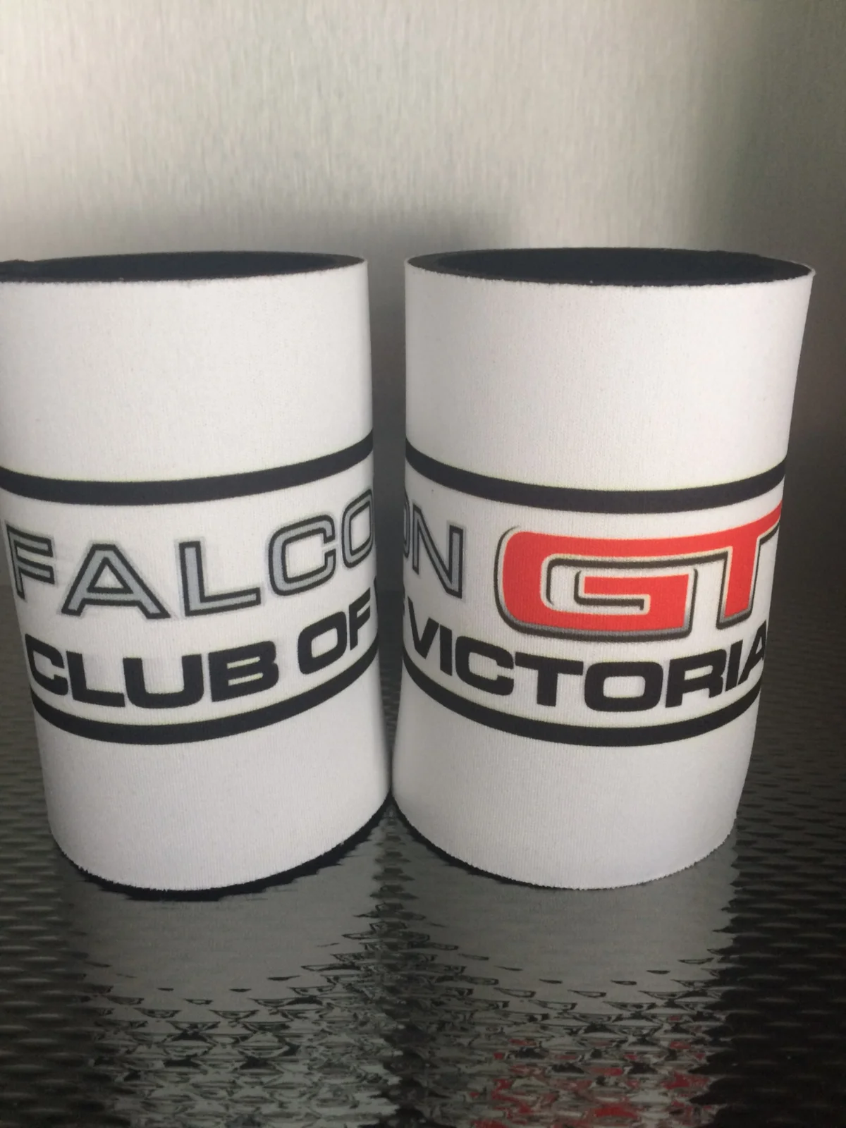 RADesignz project: White club stubby holders