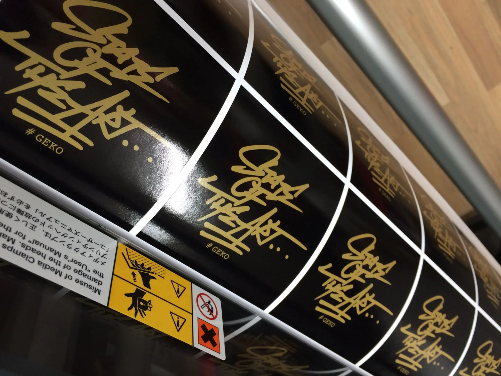 RADesignz project: Decals on the printer
